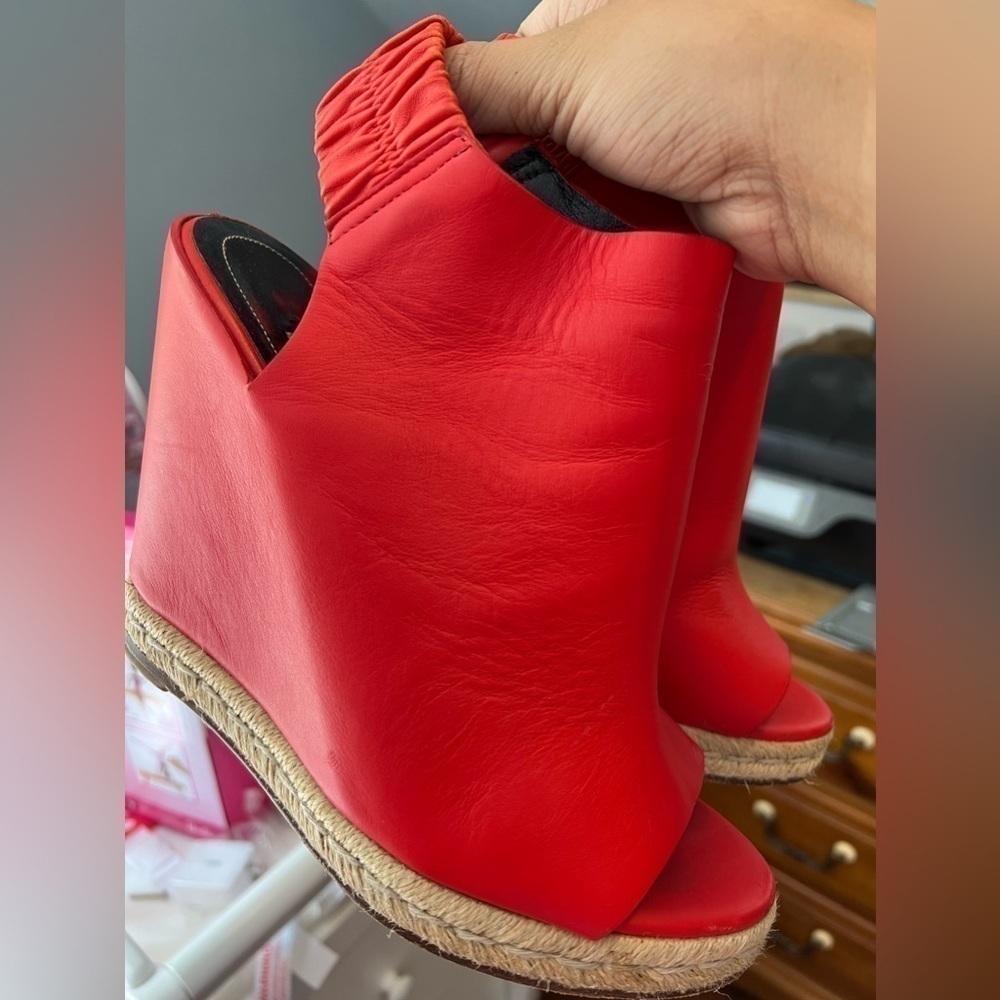 Balenciaga RED LEATHER ESPADRILLES HEELS Pumps